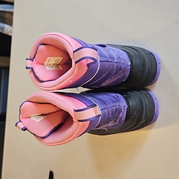 Arctic shield purple snowboots - Picture 6 of 9